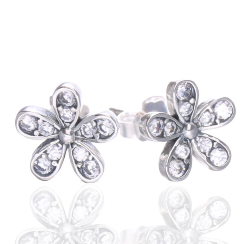 dazzling daisy earrings