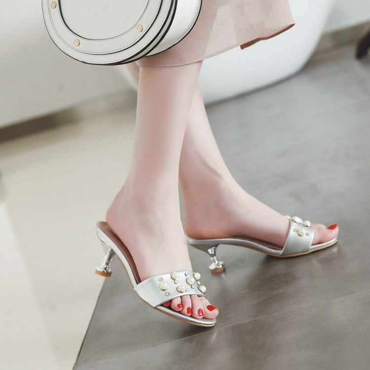 cat heel shoes