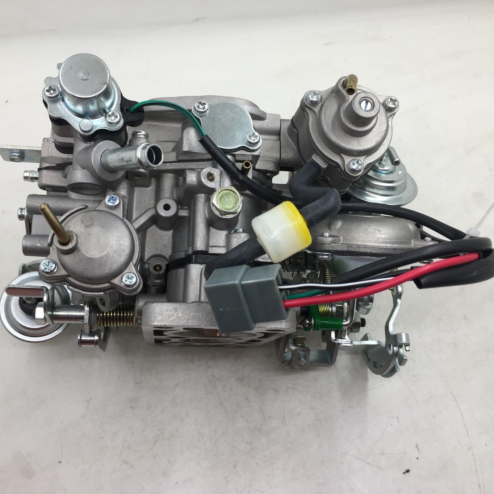 New Carburetor Fit for Toyota Hiace 1RZ 93-98 Carb 21100-75020/21100-75021
