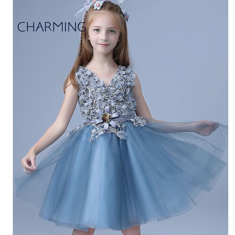 dresses suitable for a beach wedding