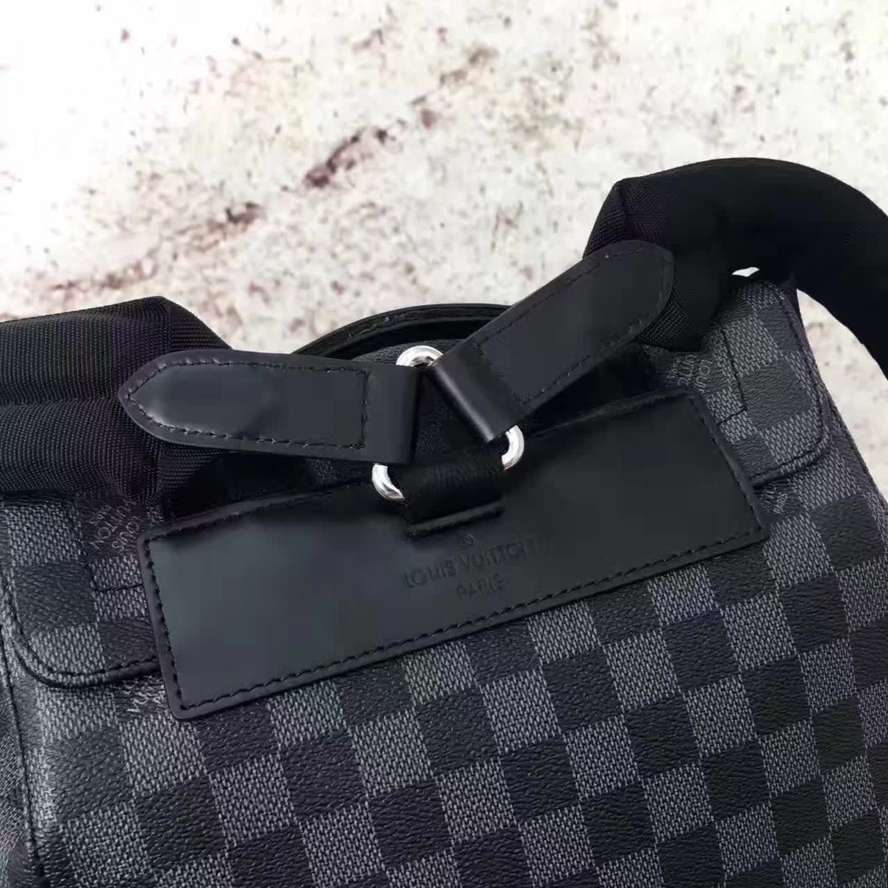 Zaino uomo deals louis vuitton