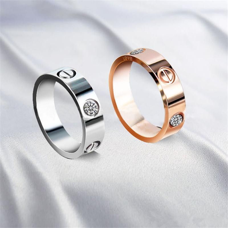 Acheter 2018 Nouvelle Mode Trois Couleur Amour Anneau Pour Les Femmes En Acier Inoxydable Top Qualite Bague Bague Couple De 2 6 Du Zhaojingmeng Dhgate Com