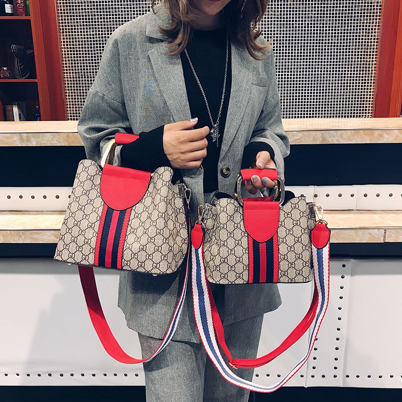 Nuevas mujeres bolsas de hombro a rayas Bolso y bolso Nuevas mujeres bolsas de hombro a rayas Bolso y bolso
