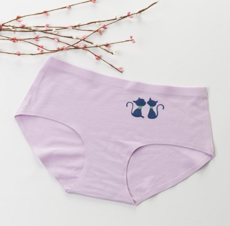 seamless cat panties