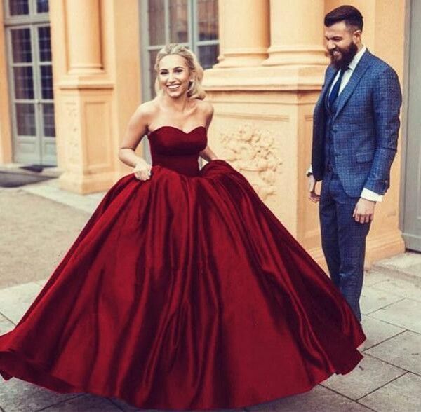 vestito da sposa colorato