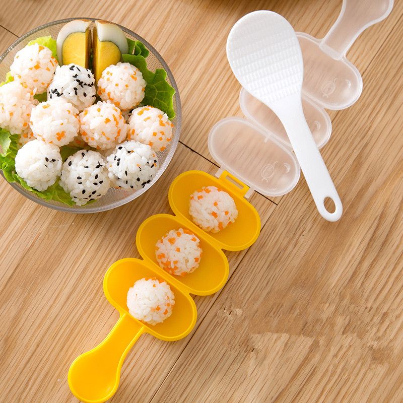Useful Baby Rice Mold Roll Maker Hand Shaking Sushi Maker Kids Feeding Helper 