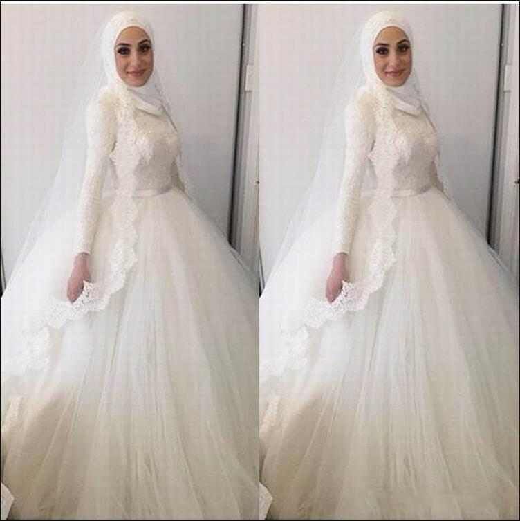 simple wedding dresses canada