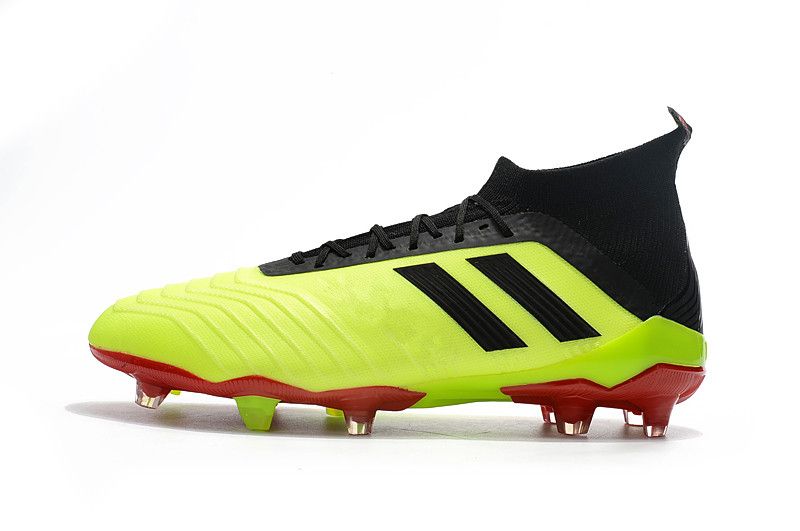 soccer shoes predator