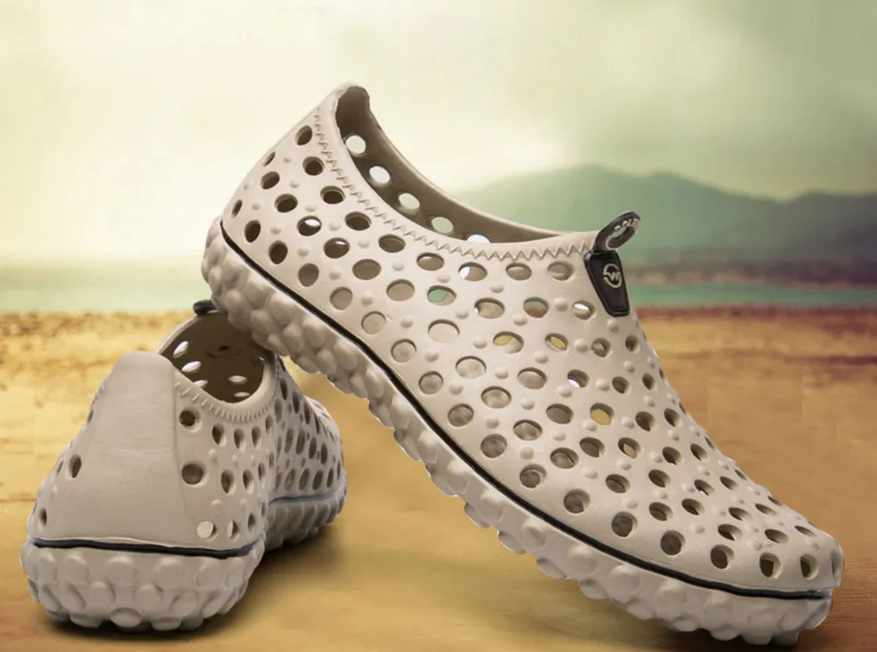 crocs beach shoes