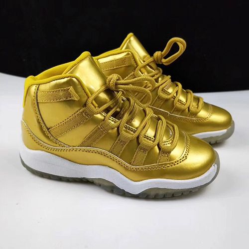 sports shoes for 11 year boy