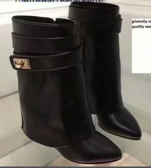 bottes style givenchy