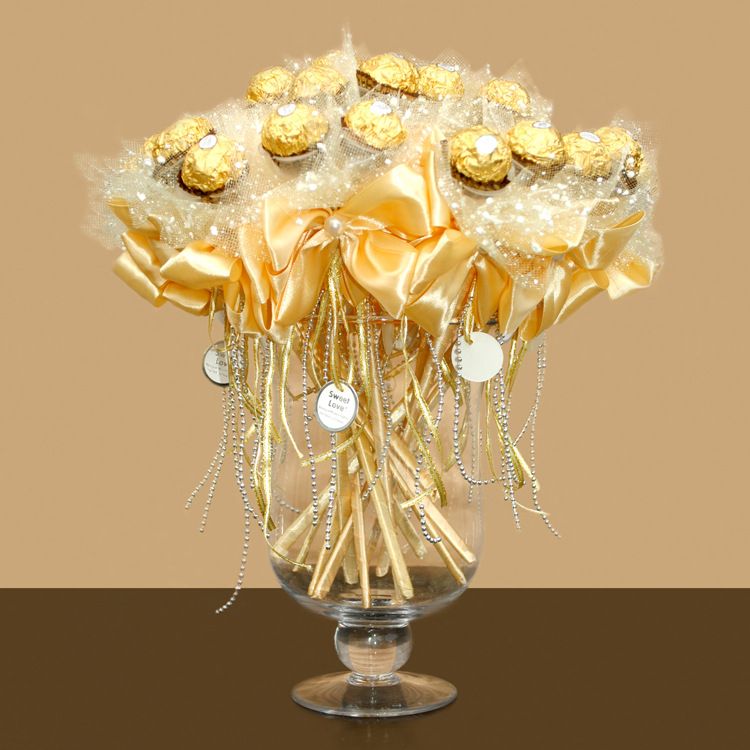 2021 Wedding Candy Box Rose Flower Design Creative Ferrero Candy Bouquets Wedding Souvenir For Guests Gifts And Favors From Benbao 33 8 Dhgate Com