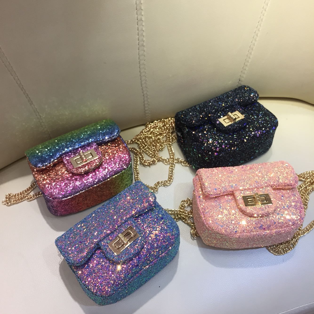 Acquistare Nuovo Stile Coreano Borse Moda Borsa Bambini Bambini Principessa  Festa Borsa A Tracolla Con Paillettes PU Catena In Metallo Bambine  Economico | Consegna Veloce E Qualità | DHgate Italy