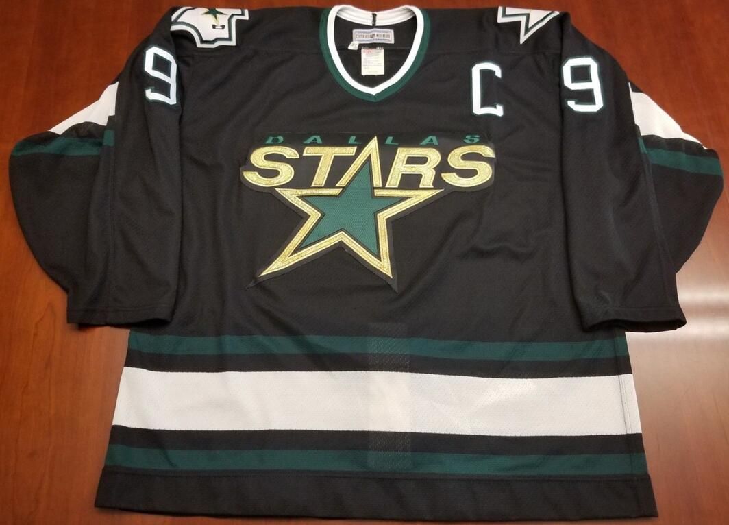 vintage dallas stars shirt