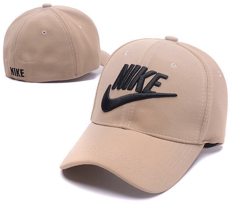 plain snapback hats uk
