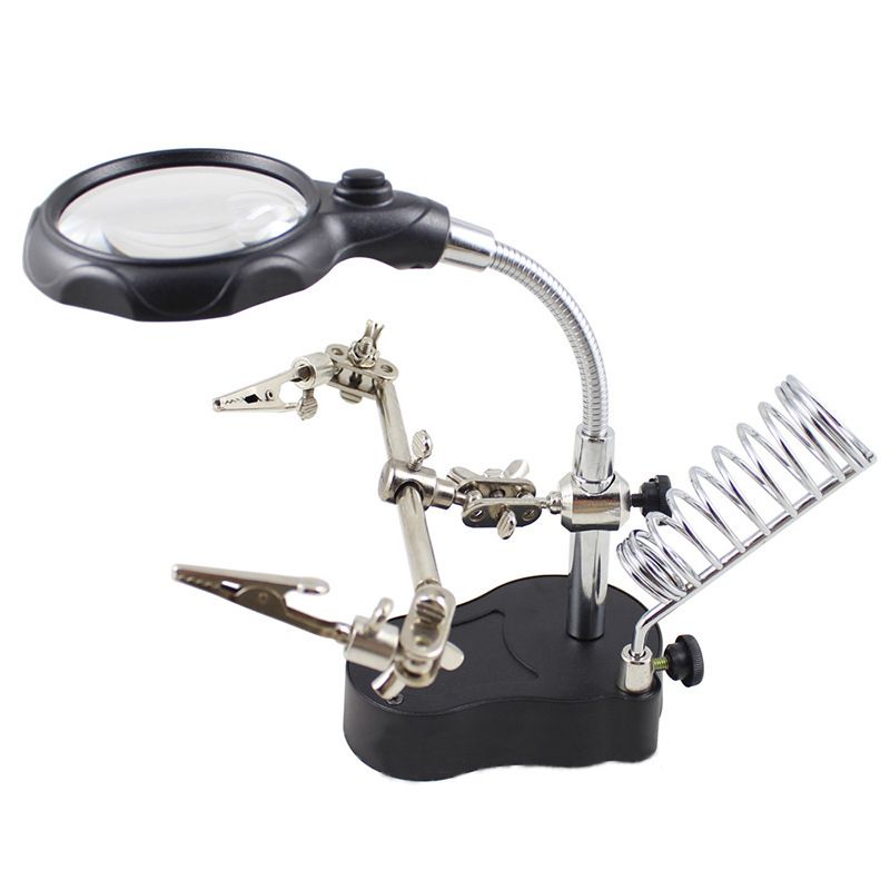 desktop illuminated magnifier