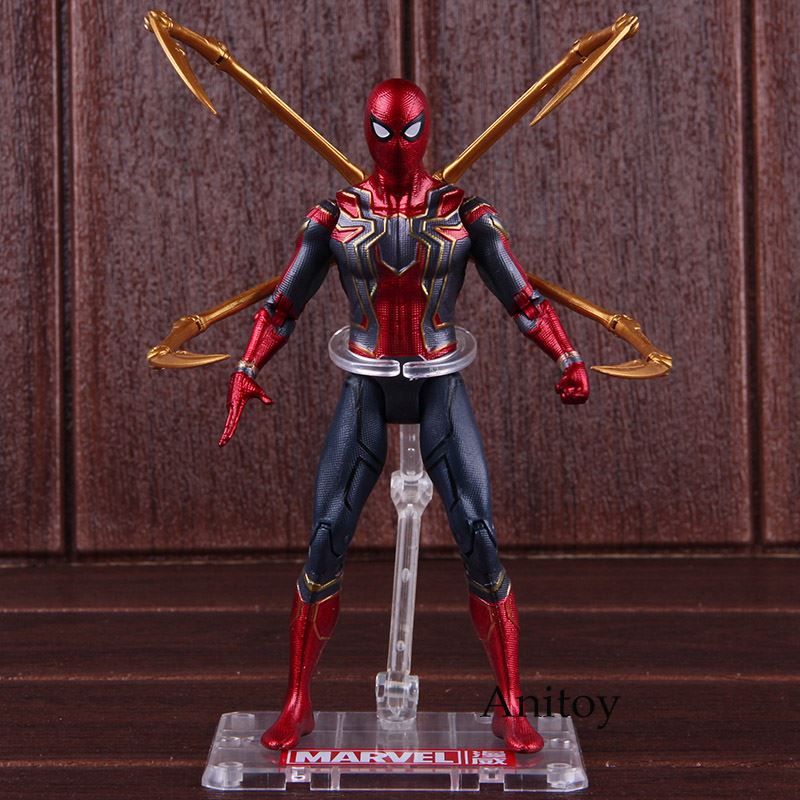 hot toys iron spider man