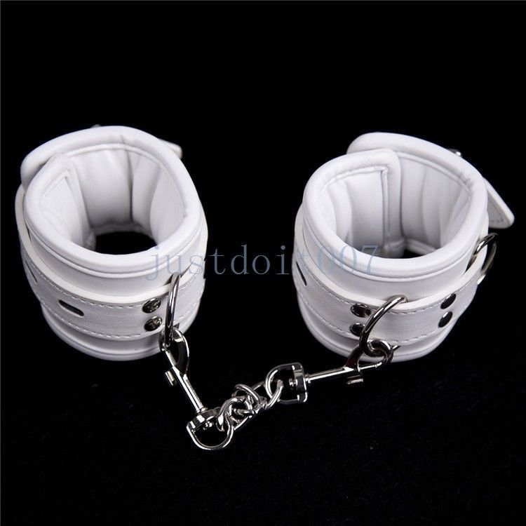 anklecuffs