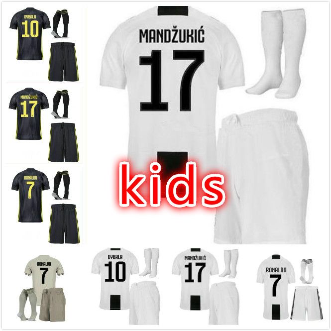 juventus junior kit ronaldo