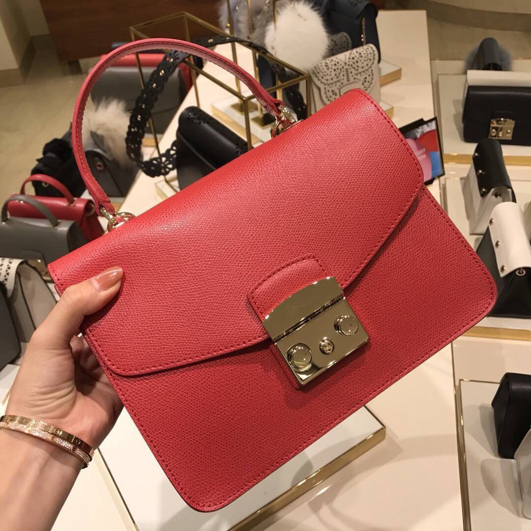 ladies leather bags sale