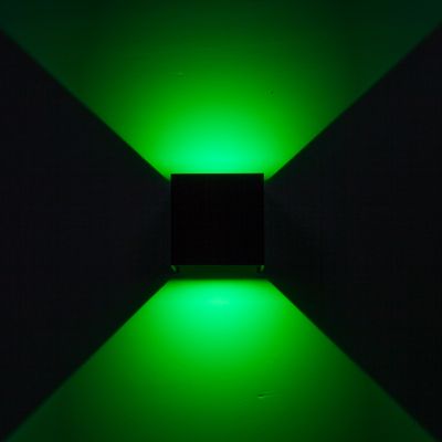 black body green light