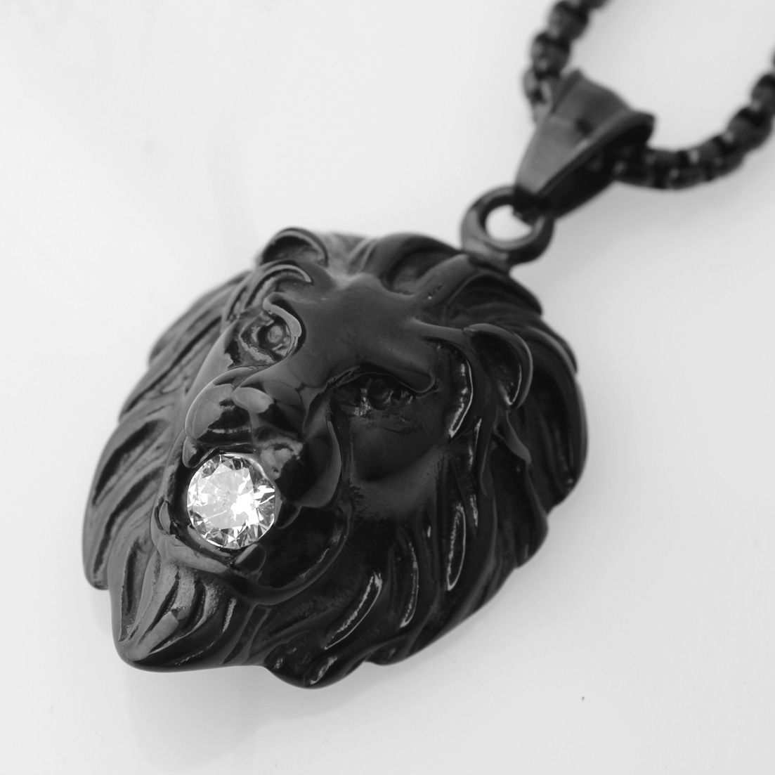 Black lion necklace Clearance