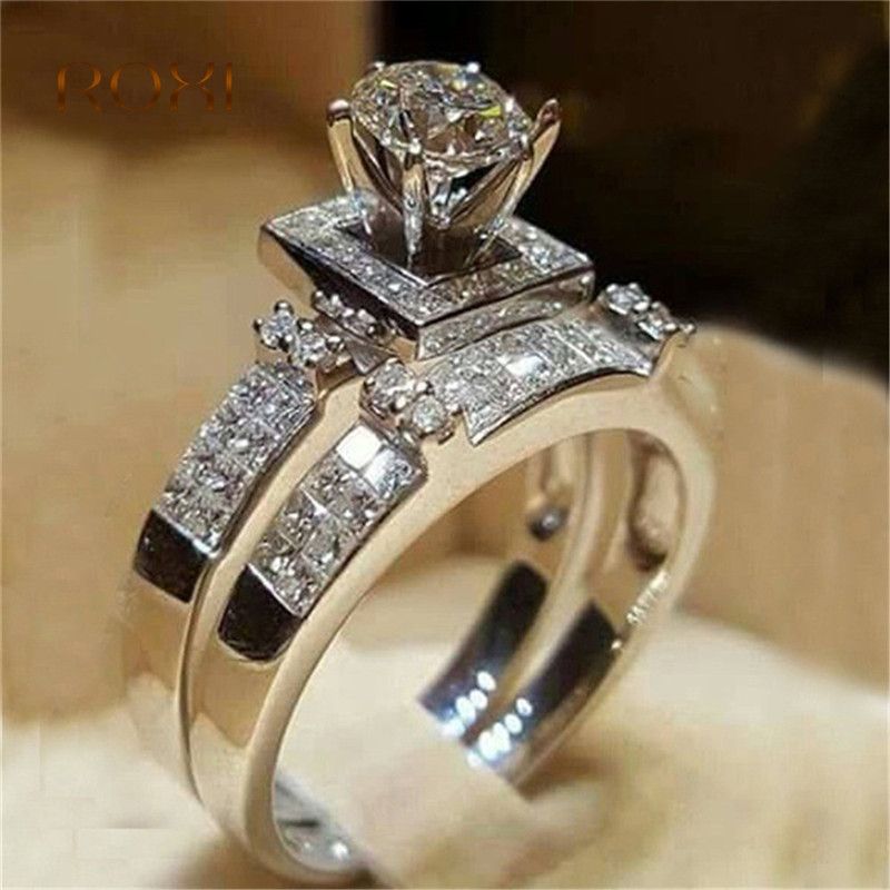 Una placa de plata estilo anillo de boda Talla Z4