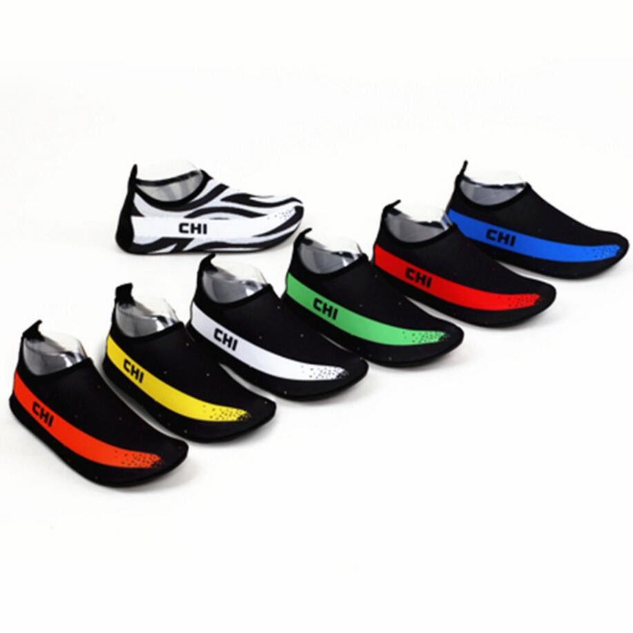 mens swim shoes