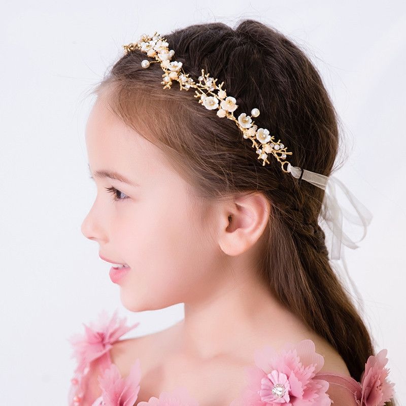 2018 Vintage Pearls Crystals Flower Girls Crowns Cheap Beautiful