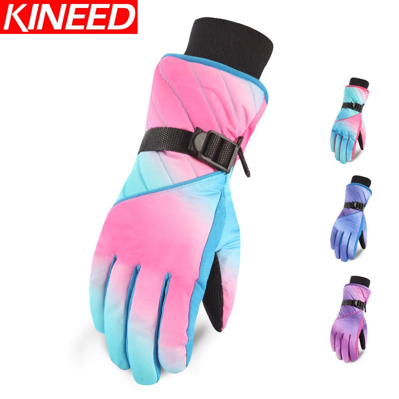 ski gloves touch screen