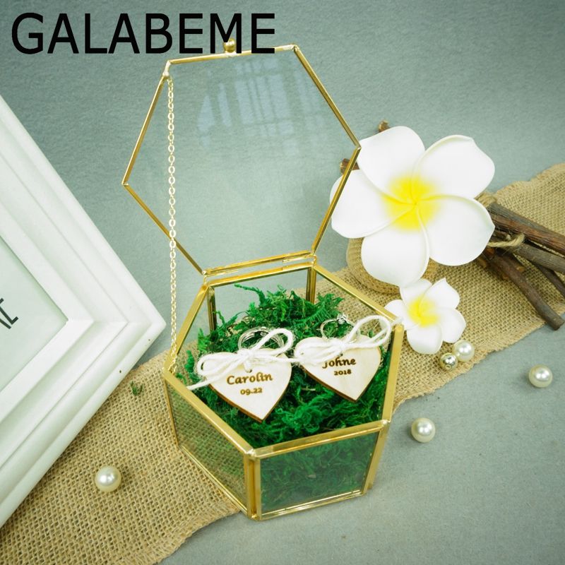engagement ring box decoration