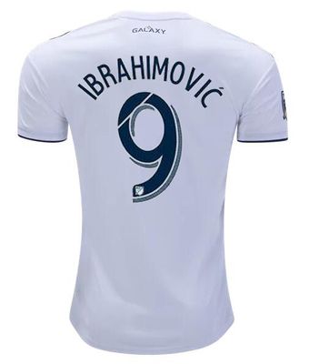 camiseta de zlatan ibrahimovic