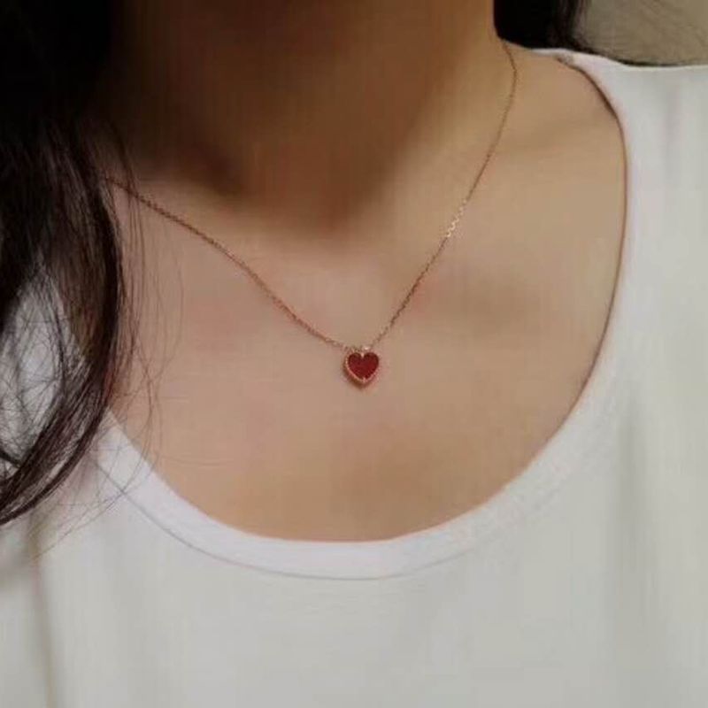 vca necklace red