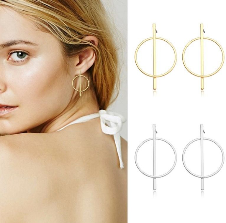 basic stud earrings