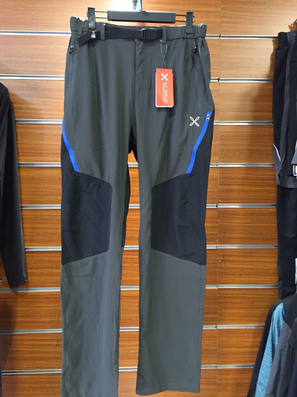Acquistare Allingrosso Estate Corsa Escursionismo Pantaloni Da Campeggio  Allaperto Traspirante Climbing Trecking Uomini Caccia Pesca Pantaloni  Pantaloni Montura P35 Economico | Consegna Veloce E Qualità | DHgate Italy