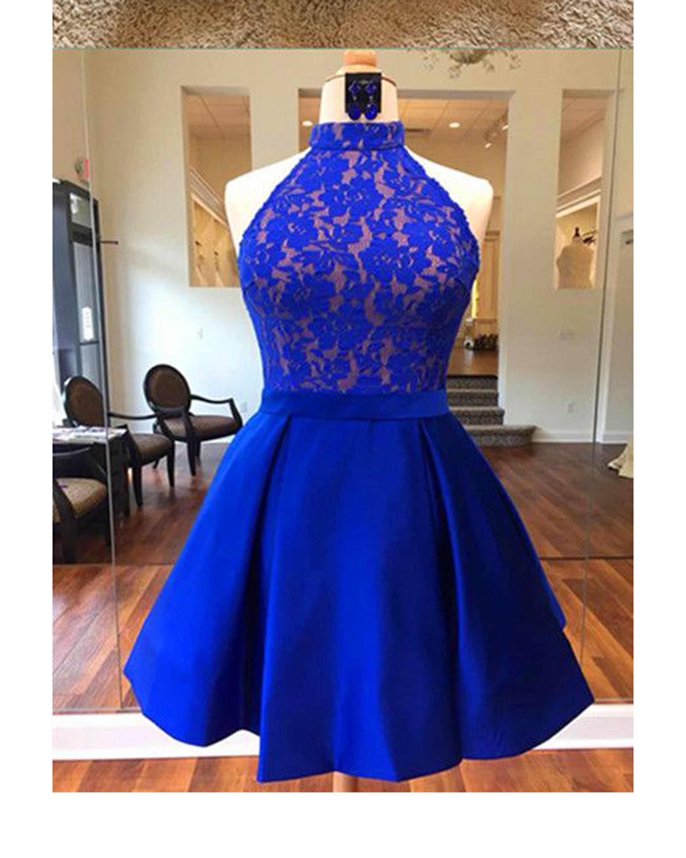 Vestido Infantil Para Festa Alta Neck Vestido Azul Royal Party Homecoming Curto Barato A Linha De Cetim Rendas Backless Curto Prom Evening Vestidos De Formatura Novo Para Meninas Vestidos De Festa Para