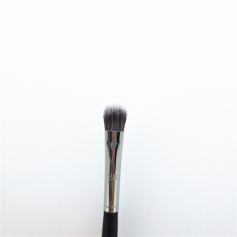 Pro Cream Shadow Brush 28