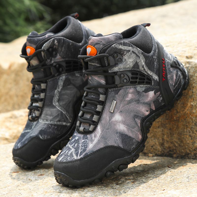 athletic hiking boots