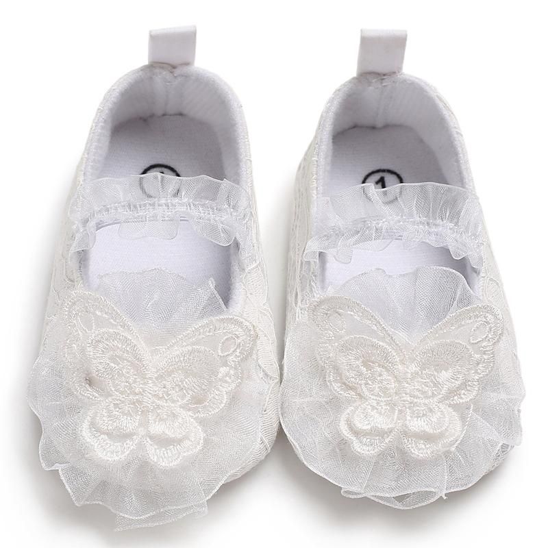 baby girl white shoes size 3