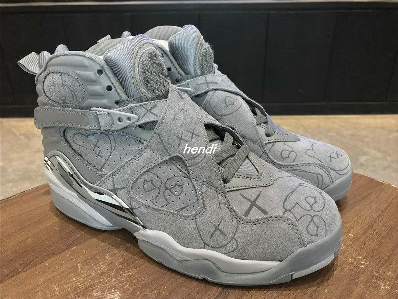 2018 New Kaws 8 Kaws Cool Grey Men 