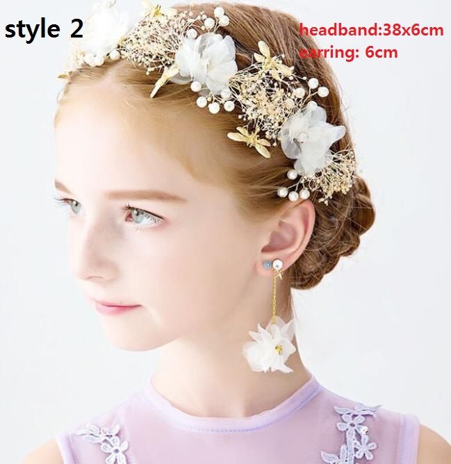 8 estilo! Ornamento del pelo de niña de las flores para la boda Diadema de niñas encantadoras Flor la perla simulada Tiara de la corona Princesa blanca Tocado del pelo
