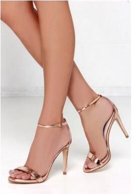 tacones rosa gold