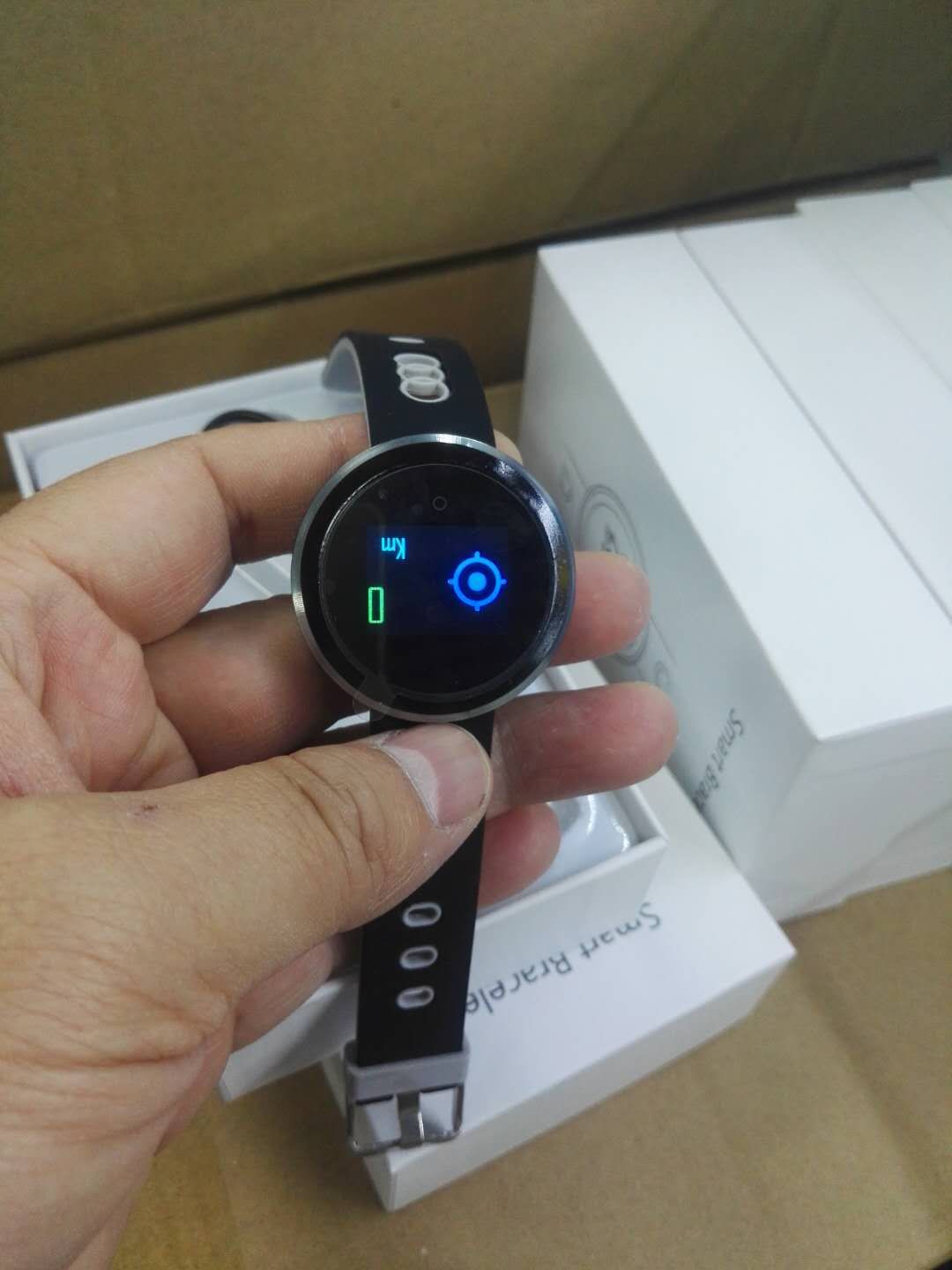 smart watch q8 pro