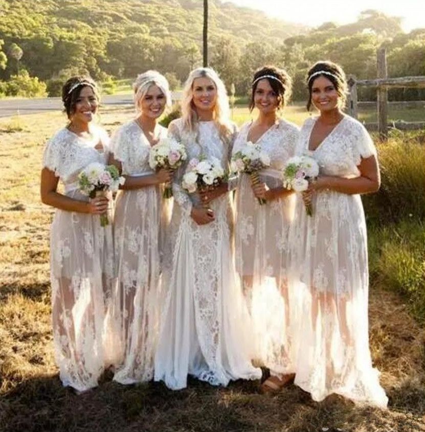 2019 Lace Country Bridesmaid Dresses Short Sleeves V Neck Maid Of