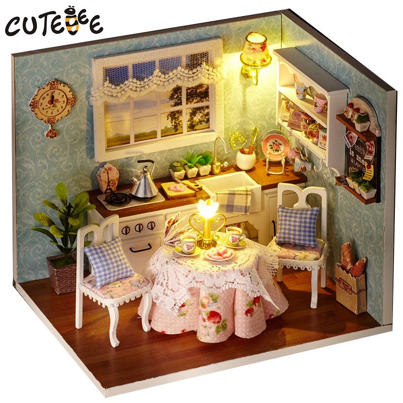 miniature dollhouse stuff