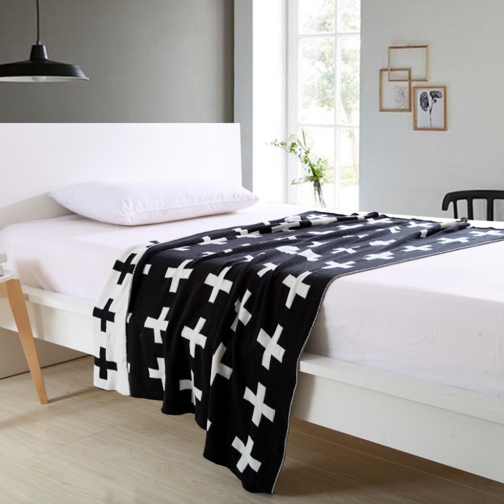 black and white cot bedding