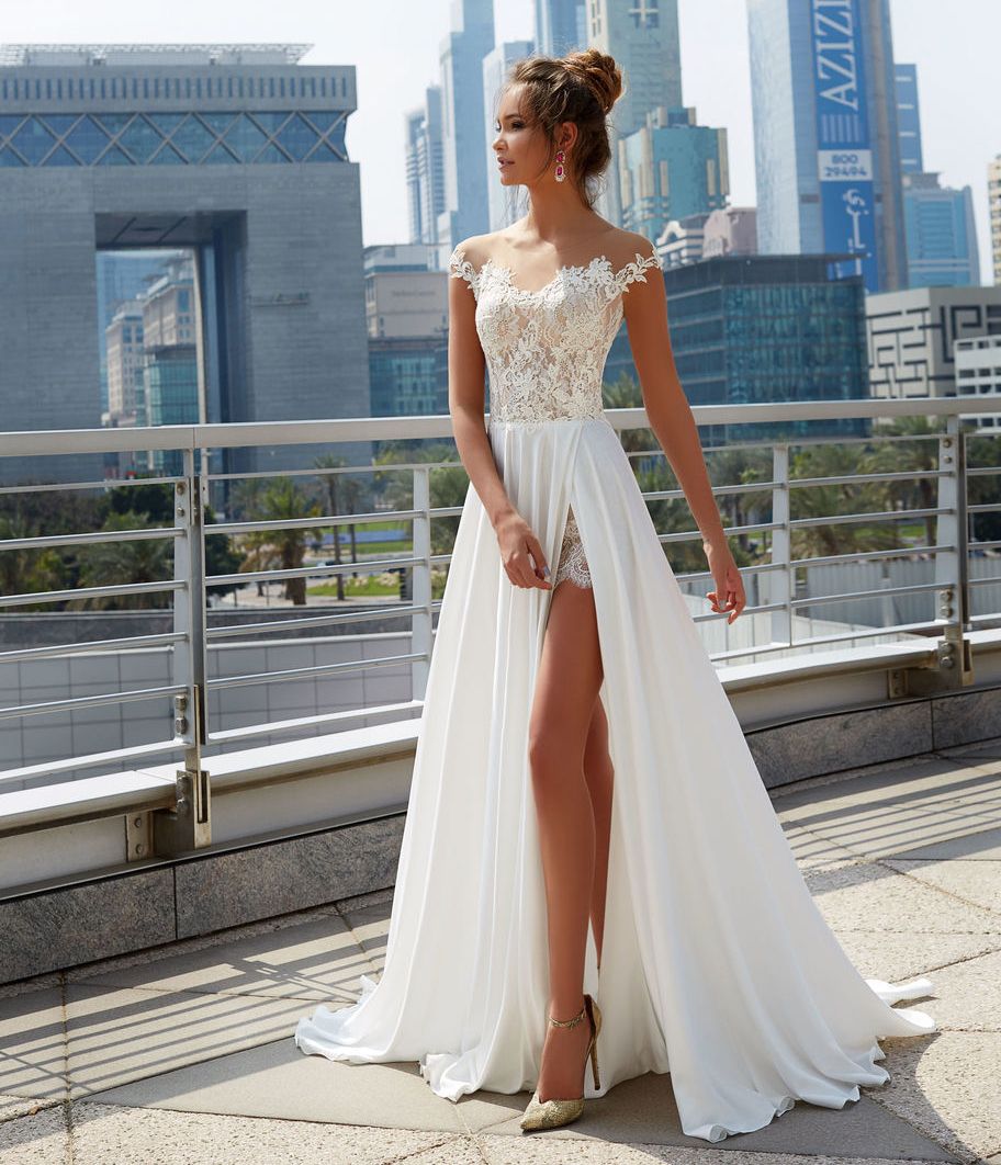 Acquistare Abiti Da Sposa Sexy Di Applique Del Merletto 2019 Abiti  Rovesciati Di Illusion Più Il Vestito Nuziale Dalle Maniche Di Protezione  Di Formato Nozze Economico | Consegna Veloce E Qualità | It.Dhgate