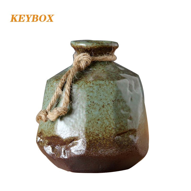 Japanese Modern Fashion Mini Ceramic Flower Vase For Homes