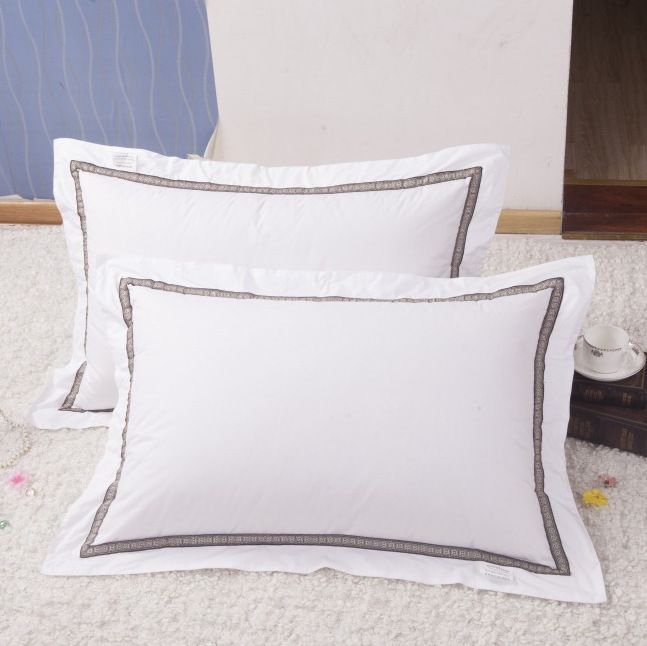 High Quality 100 Down Pillow 1 5kgs Throw Pillow Zero Pressure