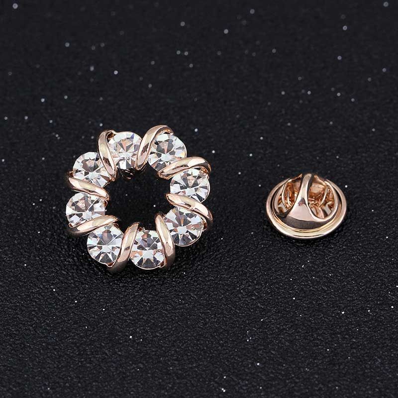 small pin brooch